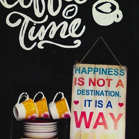 Oda ve Kahvaltı Santu Bustianu