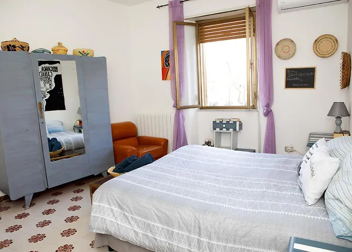 Santu Bustianu 住宿加早餐酒店