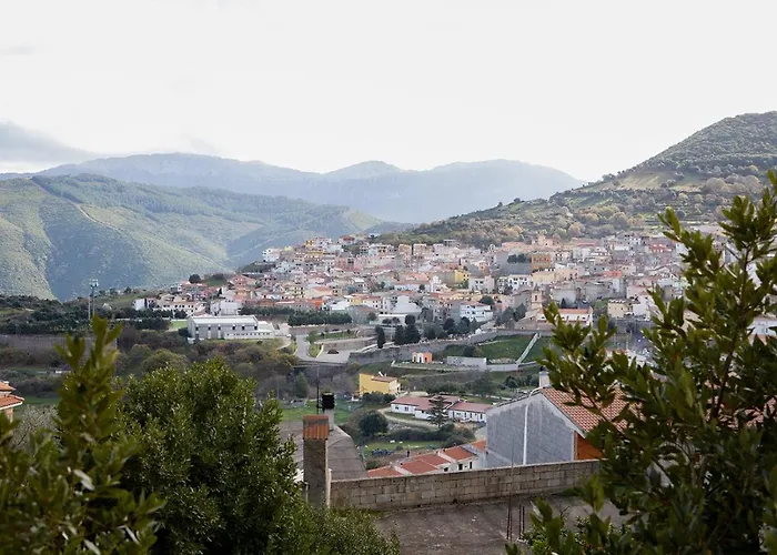 Santu Bustianu 奥尔戈索洛