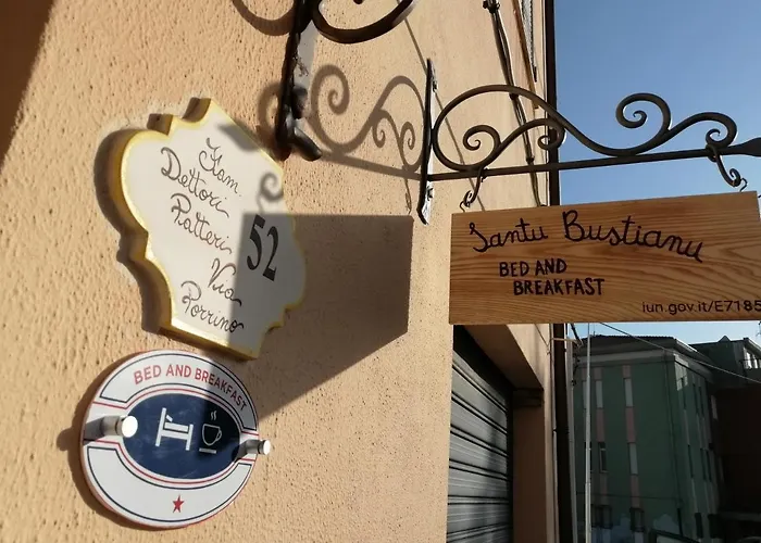 住宿加早餐酒店 Santu Bustianu 奥尔戈索洛